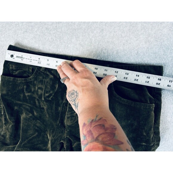Chaps Women's Corduroy Pants Size 10 Straight Leg 32W x 29L Mid Rise Green - Picture 6 of 11